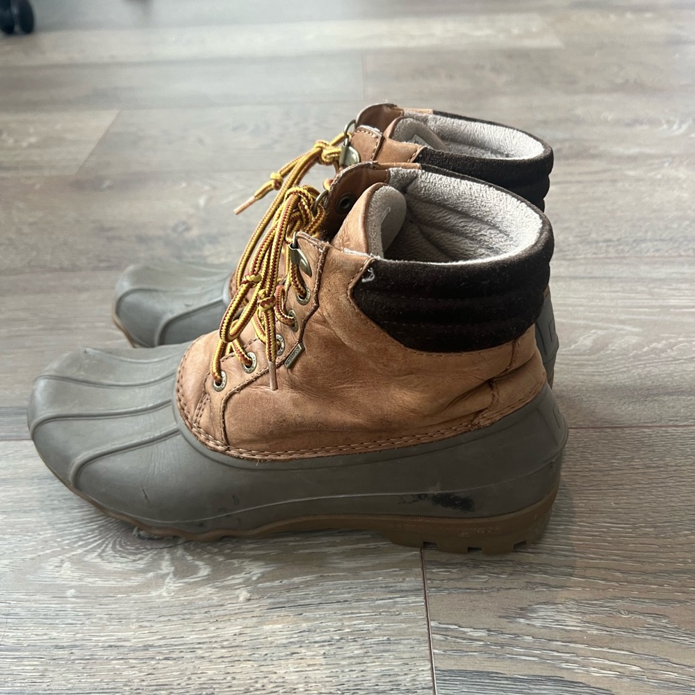 Sperry Mens Duck Boots